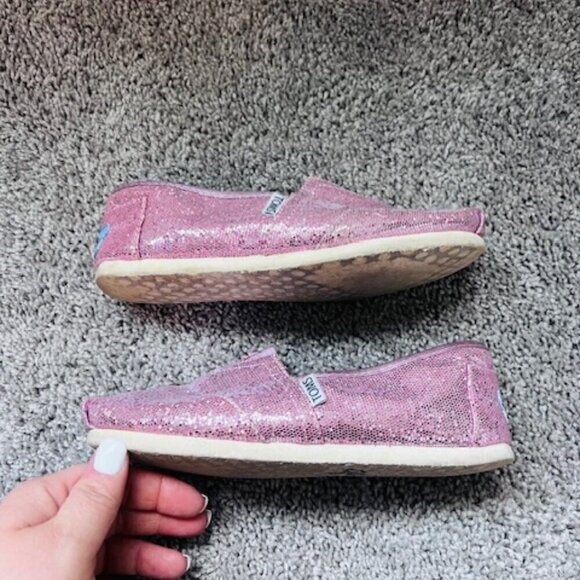 Toms Shoes - TOMS Sparkly Glitter Shoes size 5.5